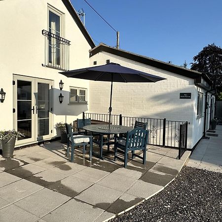 Finwood Green Farm Holiday Cottages-The Calf Shed And The Milk Parlour Henley-in-Arden Bagian luar foto