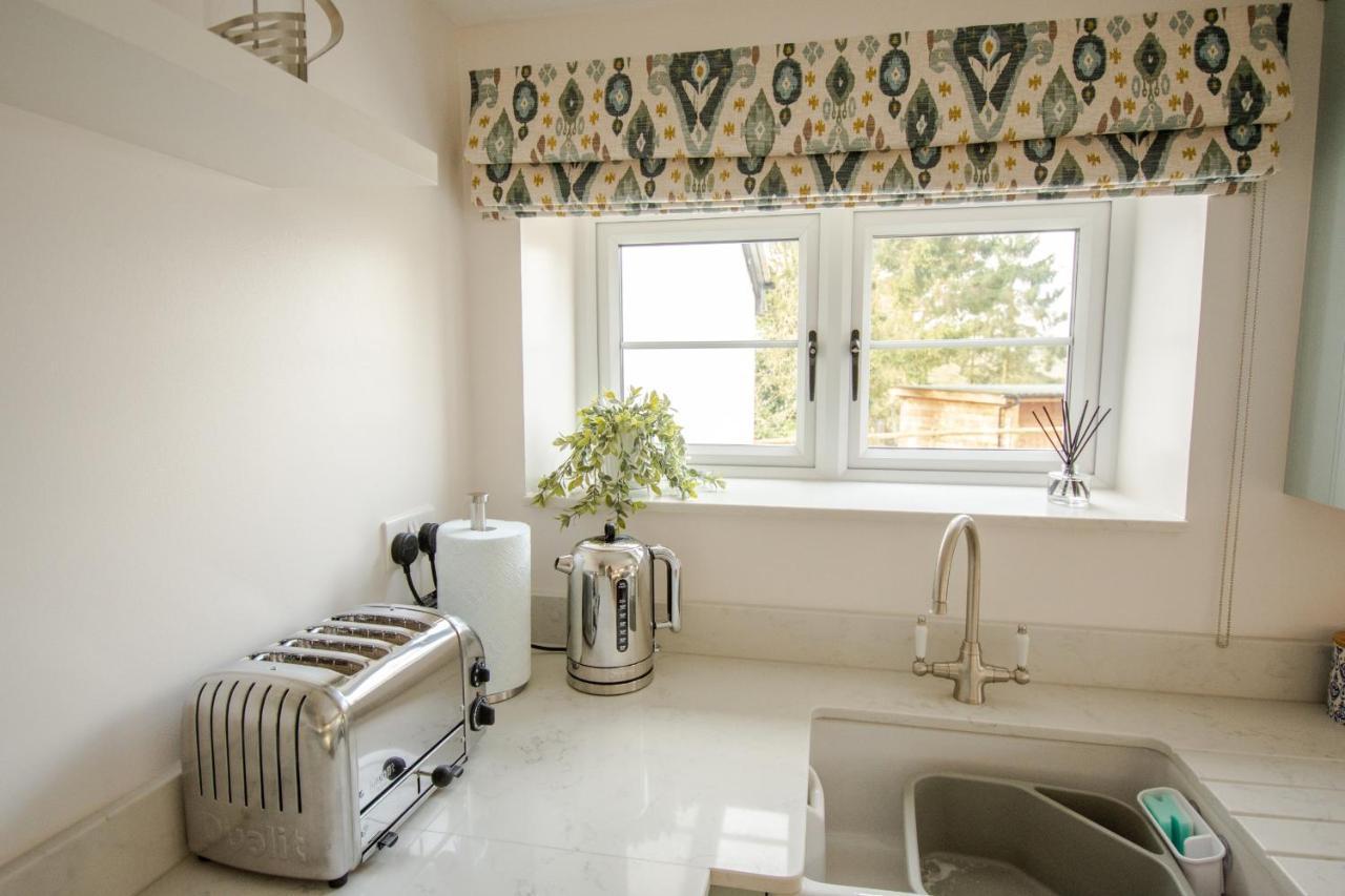 Finwood Green Farm Holiday Cottages-The Calf Shed And The Milk Parlour Henley-in-Arden Bagian luar foto
