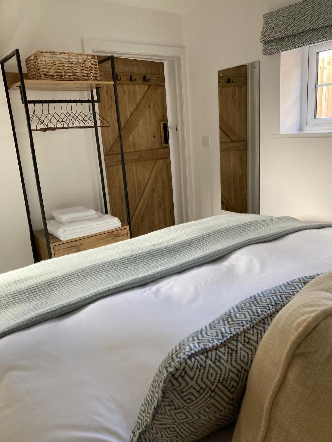 Finwood Green Farm Holiday Cottages-The Calf Shed And The Milk Parlour Henley-in-Arden Bagian luar foto