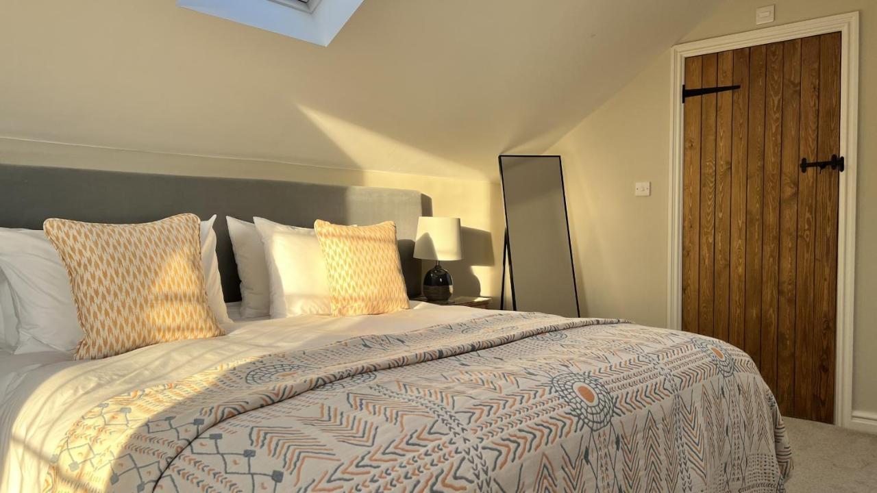 Finwood Green Farm Holiday Cottages-The Calf Shed And The Milk Parlour Henley-in-Arden Bagian luar foto